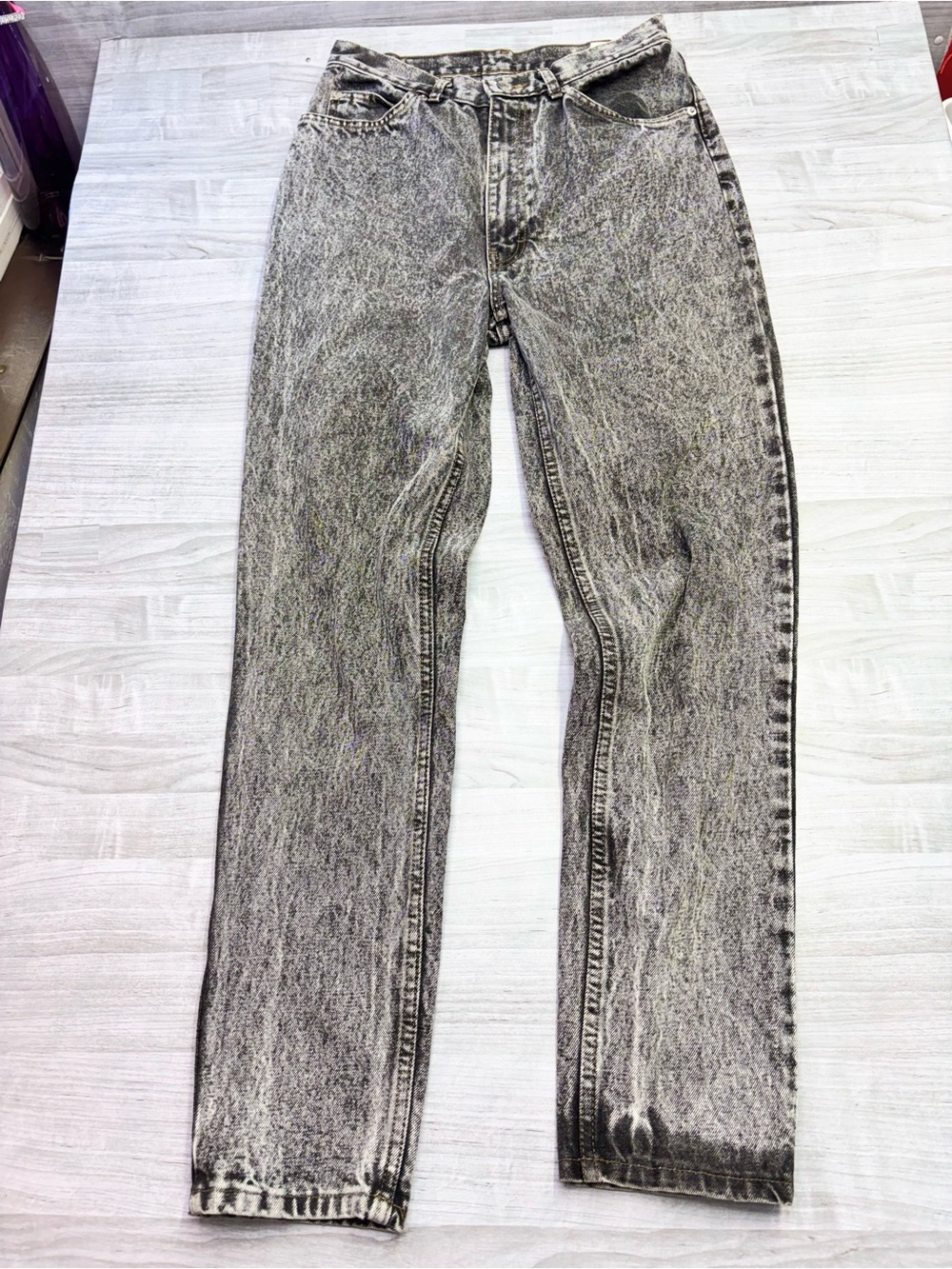 Jordache 90s High-Rise Acid Wash loose fit tapered Leg Black & Gray Jeans 10